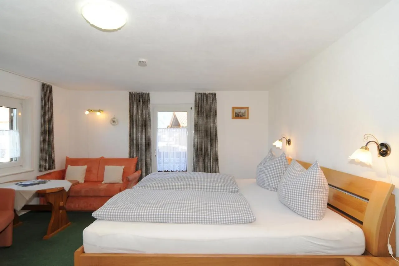 Gastehaus Stefanie Guest House Schwangau 3*,